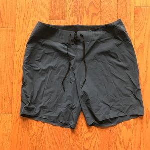 Lululemon men’s shorts